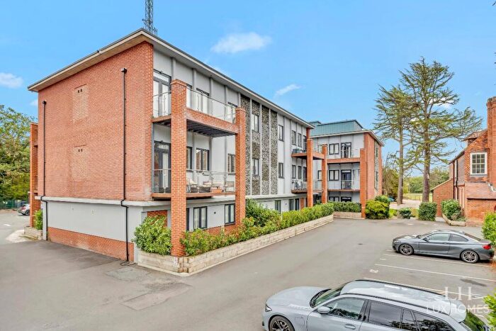 2 Bedroom Apartment For Sale In Millfield View, Ashwells Road, Brentwood, CM15
