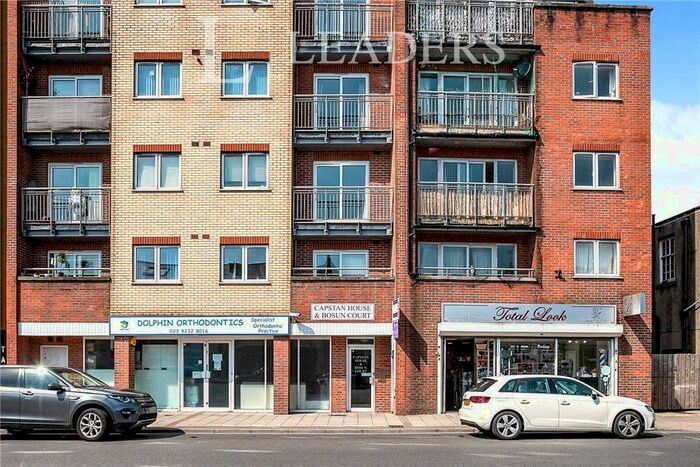 2 Bedroom Flat To Rent In High Street, Cosham, Portsmouth, PO6