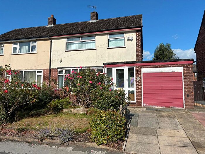 3 Bedroom Semi Detached House For Sale In Valley Way, Stalybridge, SK15