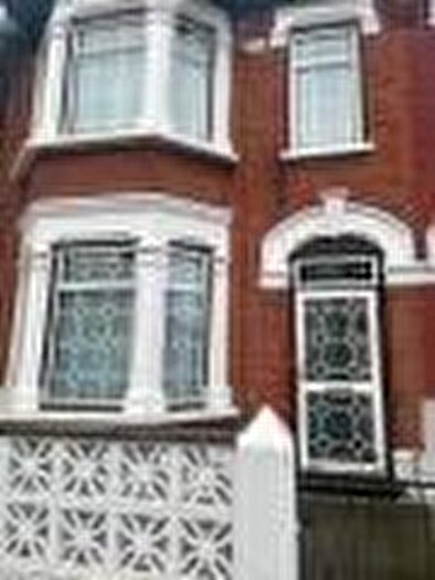 3 Bedroom Terraced House To Rent In Burges Rd, East Ham, London, E6
