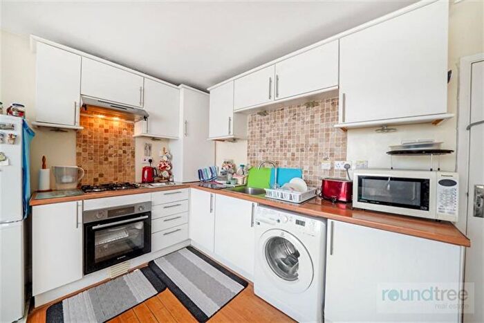 2 Bedroom Flat For Sale In Tokyngton Court, Colindeep Lane, Colindale, NW9
