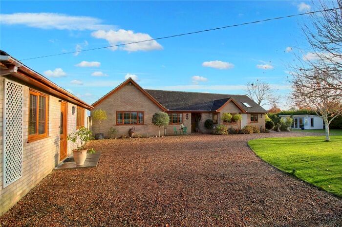 4 Bedroom Bungalow For Sale In Green Lane, Tivetshall St. Margaret, Norwich, Norfolk, NR15