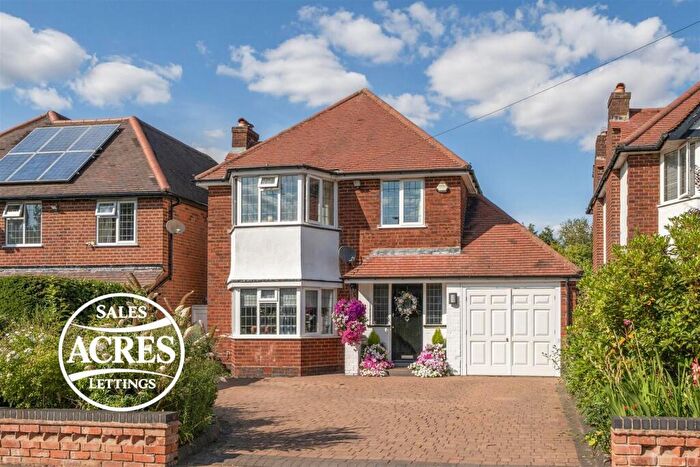 3 Bedroom Detached House For Sale In Holifast Road, Sutton Coldfield, B72