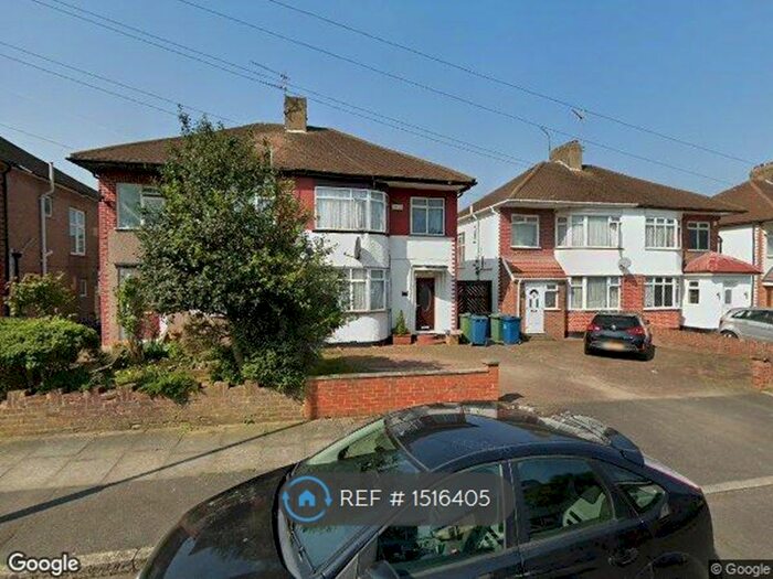 3 Bedroom Semi-Detached House To Rent In Tavistock Road, Edgware, HA8
