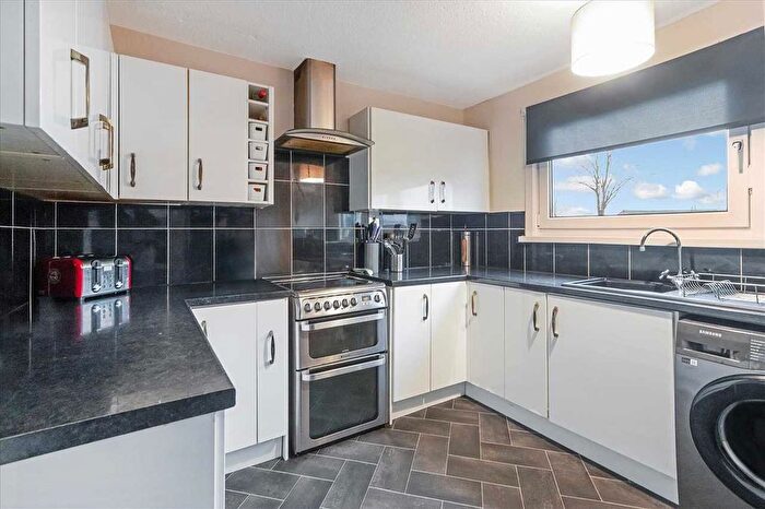 3 Bedroom Terraced House For Sale In North Berwick Crescent, Greenhills, East Kilbride, G75