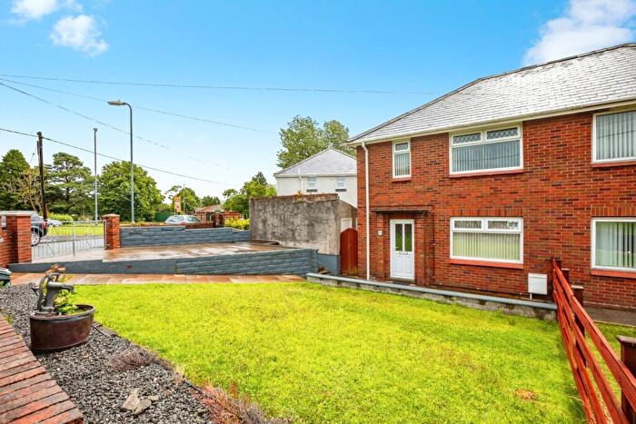 2 Bedroom Semi-Detached House For Sale In Brynsiriol, Gwaun Cae Gurwen, Ammanford, Neath Port Talbot, SA18
