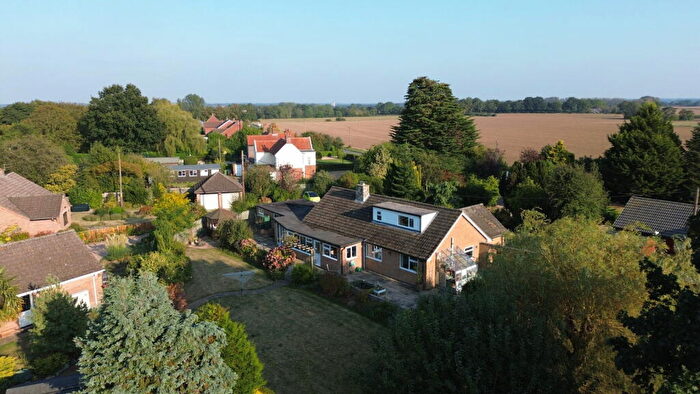 4 Bedroom Detached Bungalow For Sale In Hackford Road, Wicklewood, NR18