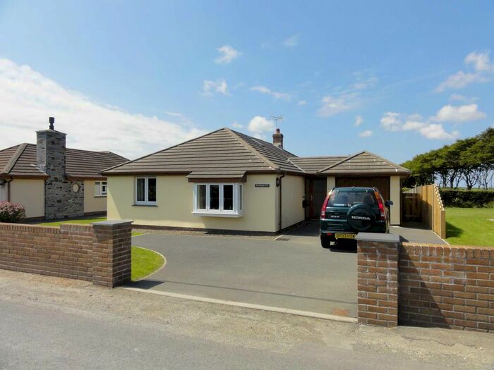 3 Bedroom Detached Bungalow To Rent In Tor View, Valley Truckle, Camelford, PL32