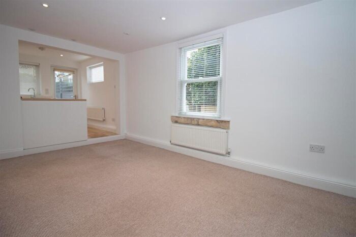 1 Bedroom Detached House To Rent In Church Road, Weston, Bath, BA1