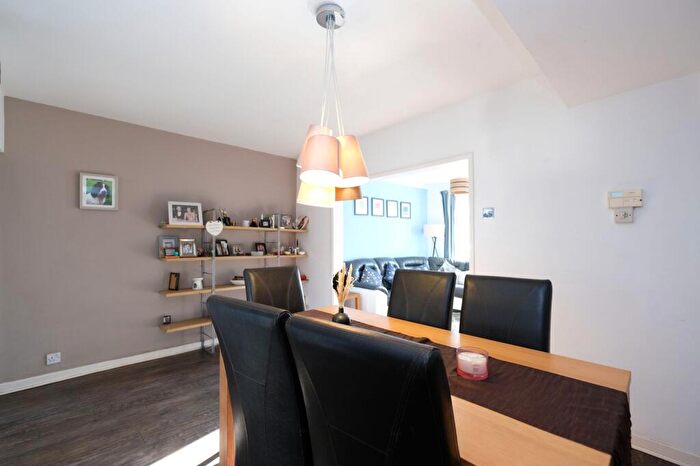 3 Bedroom Semi-Detached House For Sale In Weymouth Road, Eccles, M30