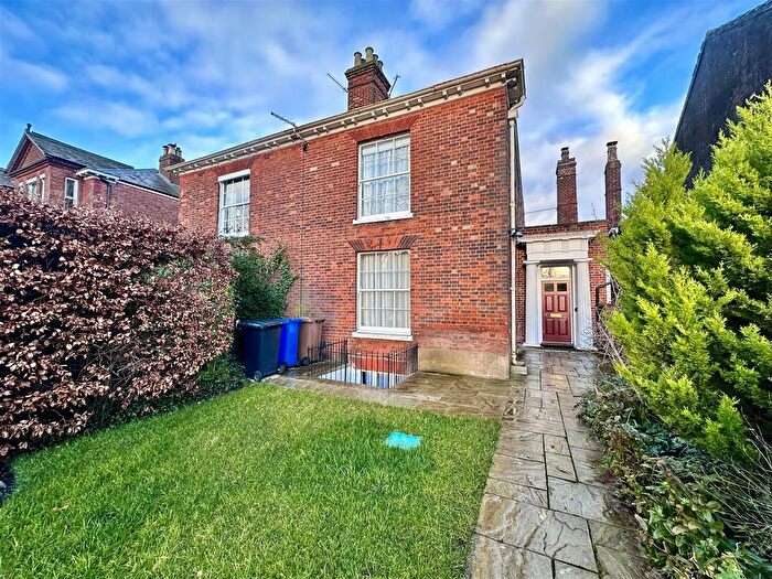 5 Bedroom Property To Rent In Bracondale, Norwich, NR1