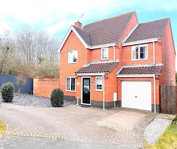 4 Bedroom Detached House For Sale In Speckled Wood Close, Pinewood, IP8