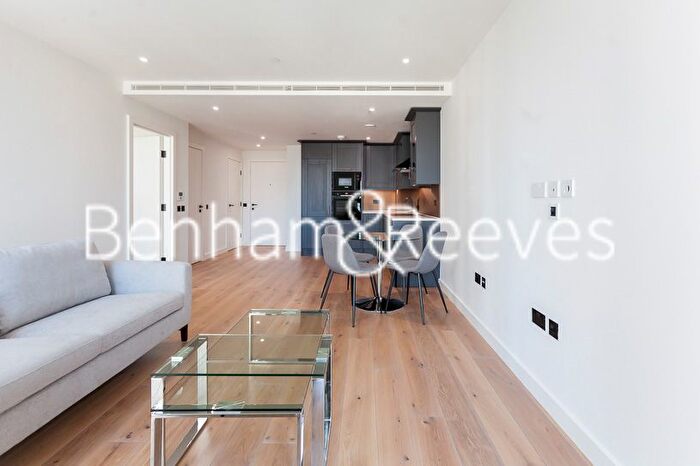 1 Bedroom Flat To Rent In Emery Wharf, London Dock, Wapping, E1W