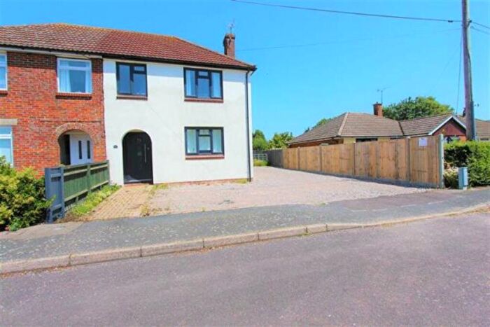 3 Bedroom Semi-Detached House To Rent In Brookfield Road, Fair Oak, SO50