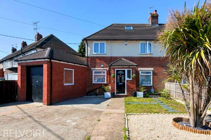 5 Bedroom Detached House To Rent In Barkstead Road, Colchester, CO4