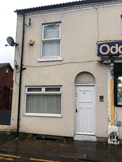 3 Bedroom Maisonette To Rent In Barton Lane, M30