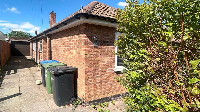 3 Bedroom Semi-Detached Bungalow To Rent In Sedgefield Drive, Thurnby, LE7