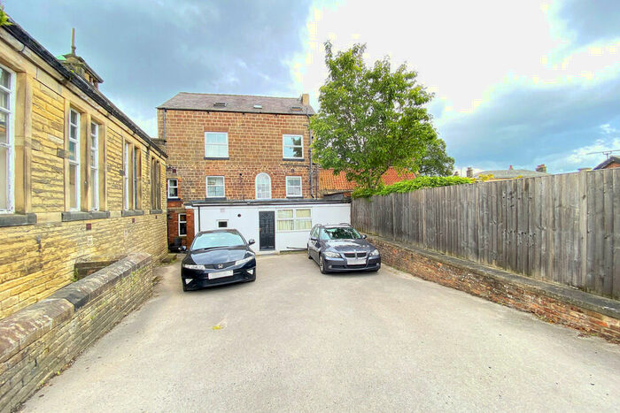 2 Bedroom Apartment To Rent In High Street, Knaresborough, HG5
