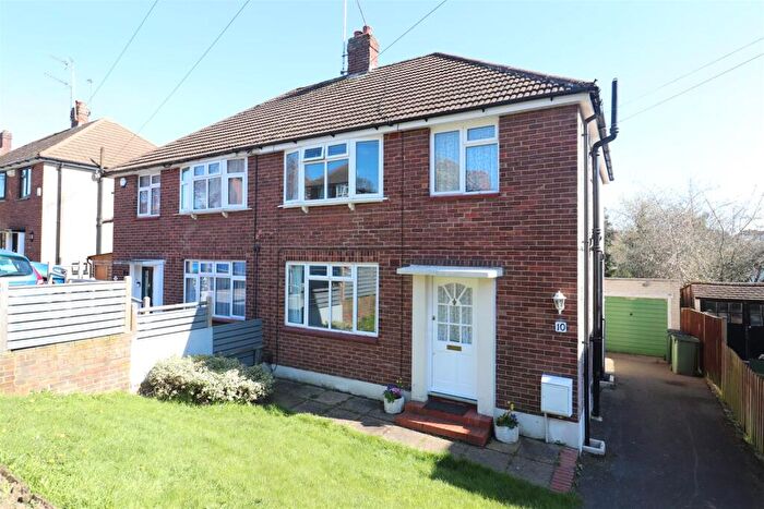 3 Bedroom Semi Detached House For Sale In Reed Avenue, Orpington, BR6