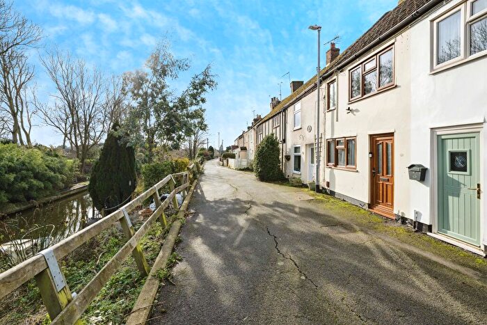 2 Bedroom Terraced House For Sale In Nene Parade, March, PE15