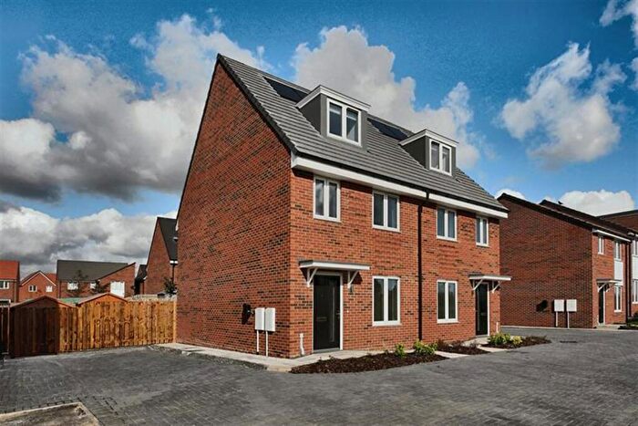 3 Bedroom Semi-Detached House To Rent In Bedroom Semi Detached House In Daisy Field Way, Newcastle Upon Tyne, NE13