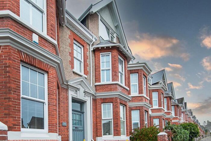 1 Bedroom Apartment To Rent In Thornhill Road, Mannamead, Plymouth, PL3