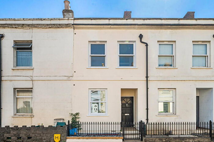 3 Bedroom Terraced House For Sale In St Pauls Road Cheltenham, GL50