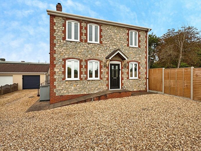 4 Bedroom Detached House For Sale In A Bath Road, Bridgeyate, Bristol, South Gloucestershire, BS30