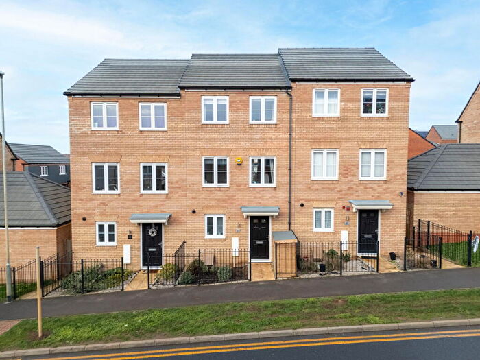 3 Bedroom Terraced House For Sale In Driver Way, Wellingborough, NN8