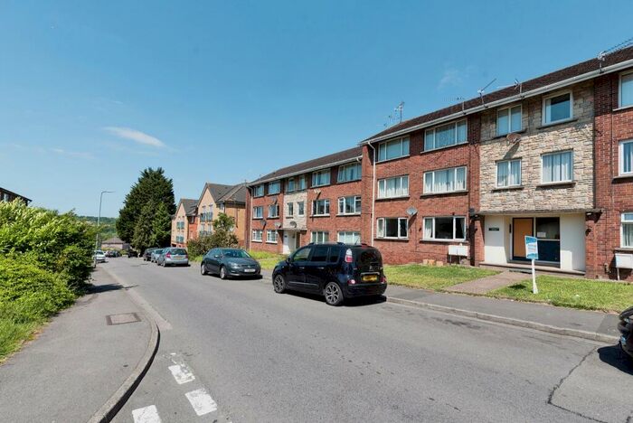 2 Bedroom Apartment To Rent In Ridgeway Road, Rumney, CF3