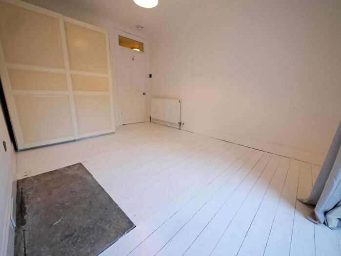 1 Bedroom Flat To Rent In Madeira Place, Leith, Edinburgh, EH6