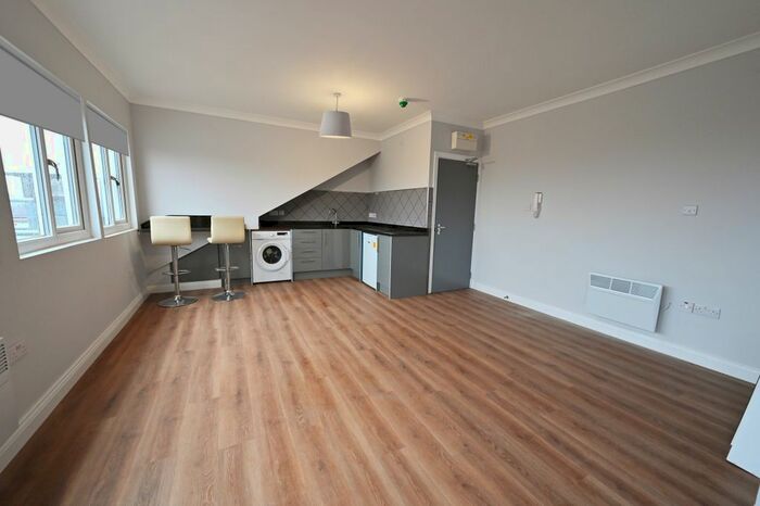 1 Bedroom Flat To Rent In Heaton Road, Heaton, Newcastle Upon Tyne, NE6