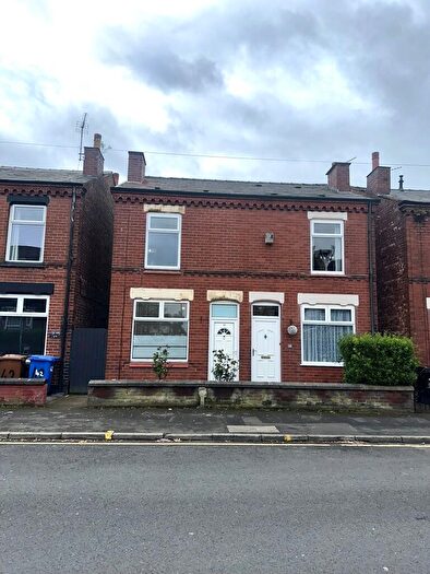 2 Bedroom Semi Detached House To Rent In Hardcastle Road, Stockport, Greater Manchester, SK3