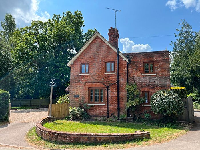 3 Bedroom Cottage For Sale In Laundry Lane, Little Easton, CM6