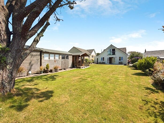 5 Bedroom Detached House For Sale In Carnkie, Helston, TR13