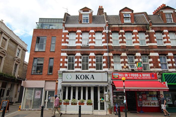 1 Bedroom Flat To Rent In North End Road, (), Fulham, SW6