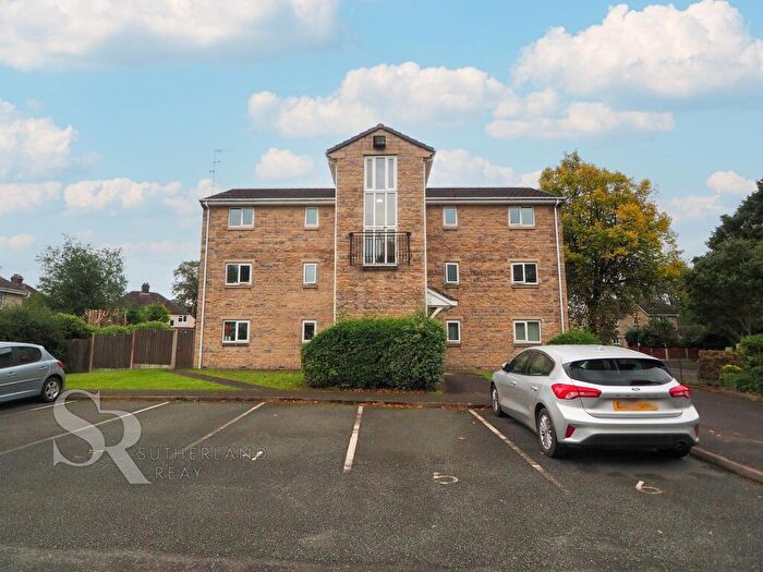2 Bedroom Apartment To Rent In Hayfield Road, Chapel-En-Le-Frith, SK23