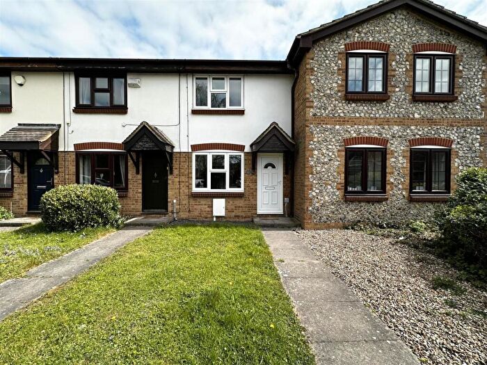 2 Bedroom Terraced House To Rent In Quay Lane, Greenhithe, DA9