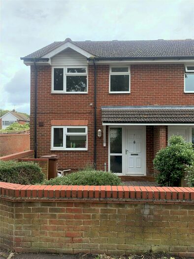 3 Bedroom End Of Terrace House To Rent In Kingsoak Mews, Walderslade Road, Chatham, Kent, ME5
