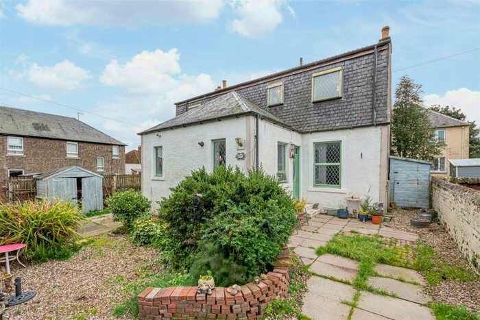 2 Bedroom Semi-Detached House For Sale In Randolph Street, Cowdenbeath, KY4