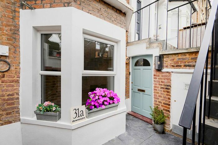 2 Bedroom Flat To Rent In Sulgrave Road, Shepherd's Bush, W6