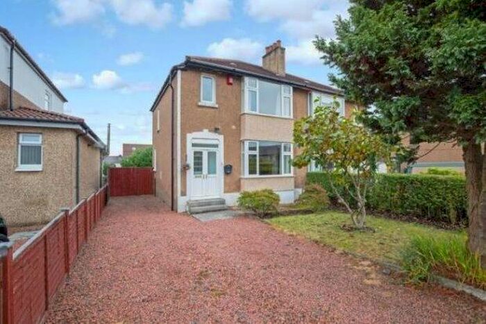 3 Bedroom Semi-Detached House To Rent In Avon Avenue, Glasgow, G61
