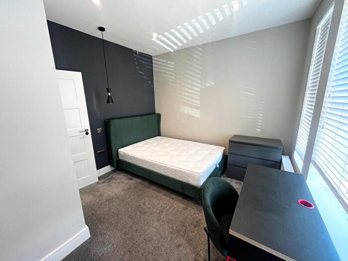 1 Bedroom House To Rent In Bournemouth Road, Poole, BH14