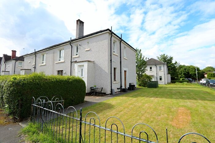 3 Bedroom Flat To Rent In Rosewood Street, Glasgow, Glasgow City, G13