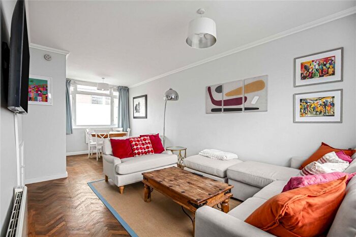 2 Bedroom Flat For Sale In Mirabel House, - Wandsworth Bridge Road, Fulham, London, SW6