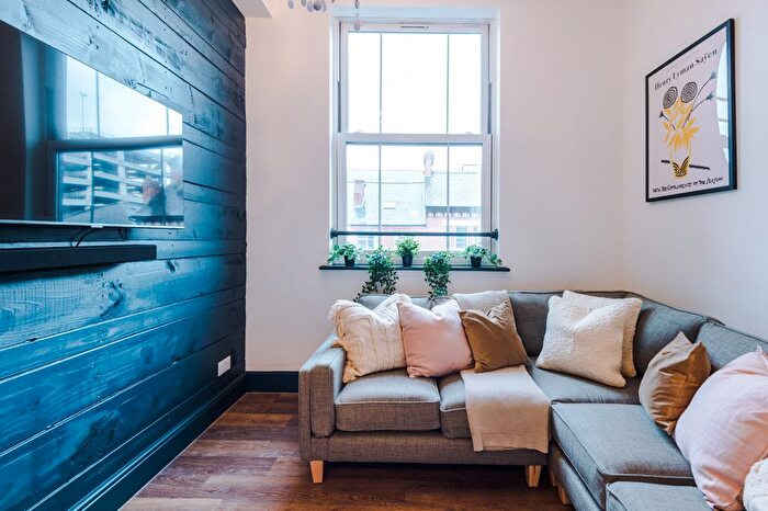 4 Bedroom Property To Rent In Flat, Shoe Amp; Boot Factory, Leicester, LE2