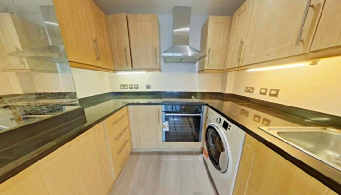 2 Bedroom Flat To Rent In Lyon Road, Harrow, HA1