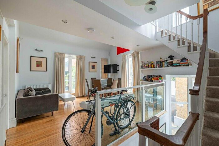 3 Bedroom Apartment To Rent In Tadema Road, London, SW10