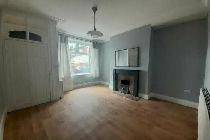 2 Bedroom Terraced House To Rent In Little Town, Oldham, OL8