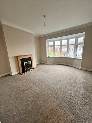 2 Bedroom Flat To Rent In Granville Road, Gosforth, Newcastle Upon Tyne, NE3